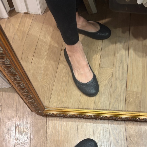 Tory Burch Black Leather Flats - Picture 4 of 9